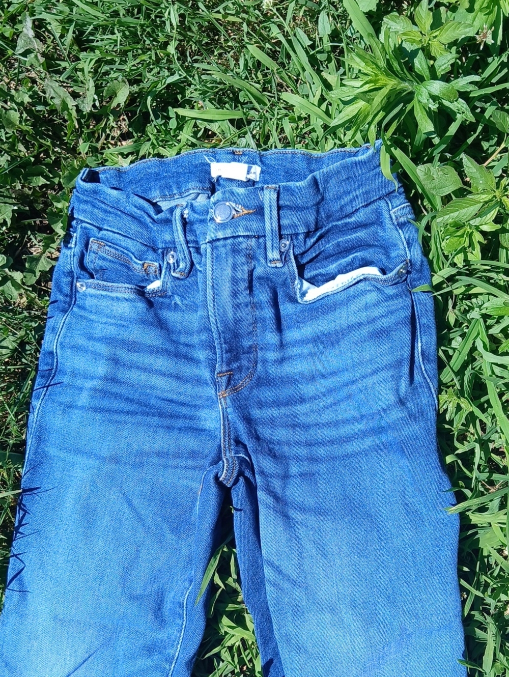 Good American High Rise Blue Straight-Leg Jeans 2/26 - Picture 2 of 5